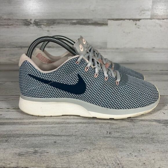 Nike Women's Tanjun Racer Running Shoes Blue & Red Size 7‎ - Picture 1 of 9
